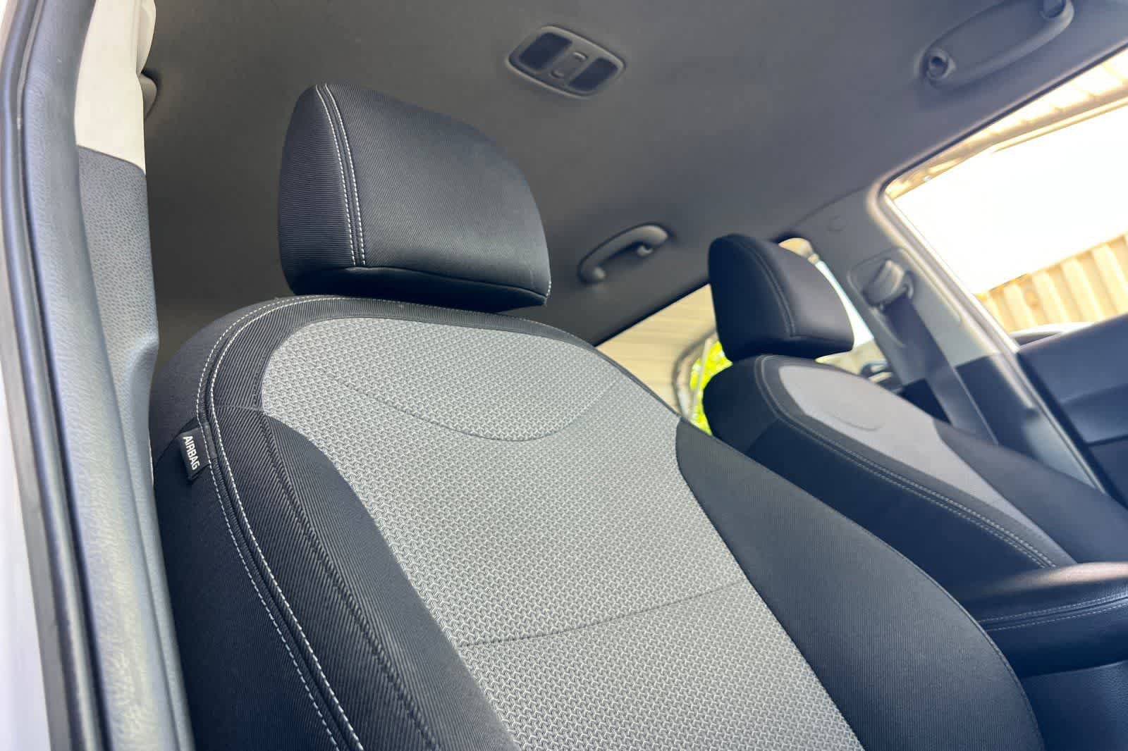 Used 2019 Kia Soul + FWD image 19