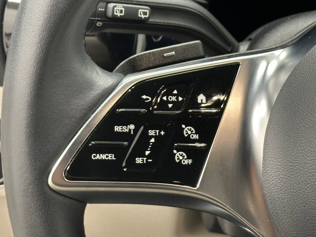 Certified 2025 Mercedes-Benz GLA 250 image 26