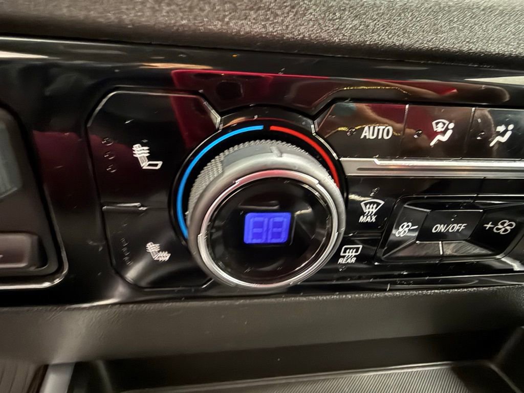 Used 2024 Chevrolet Silverado 1500 LT image 13