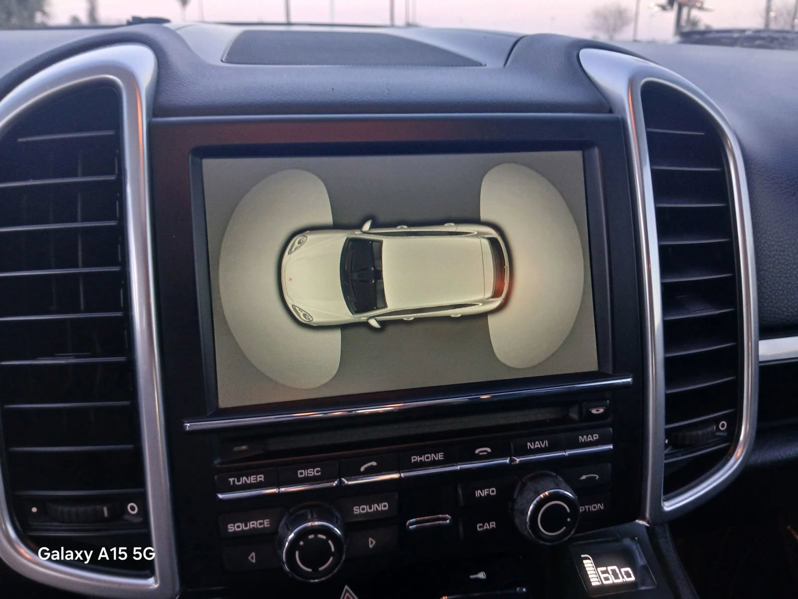 Used 2011 Porsche Cayenne AWD/4WD image 32