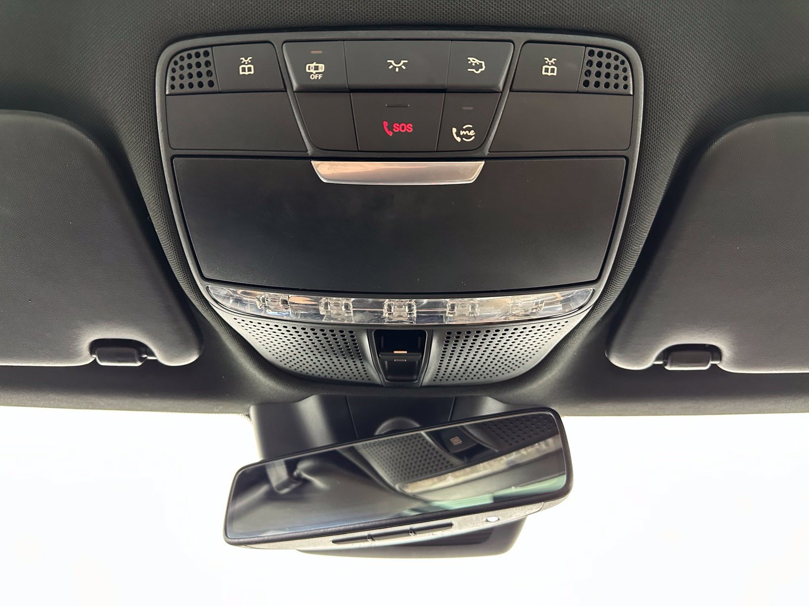 Used 2019 Mercedes-Benz C 300 Sedan image 34
