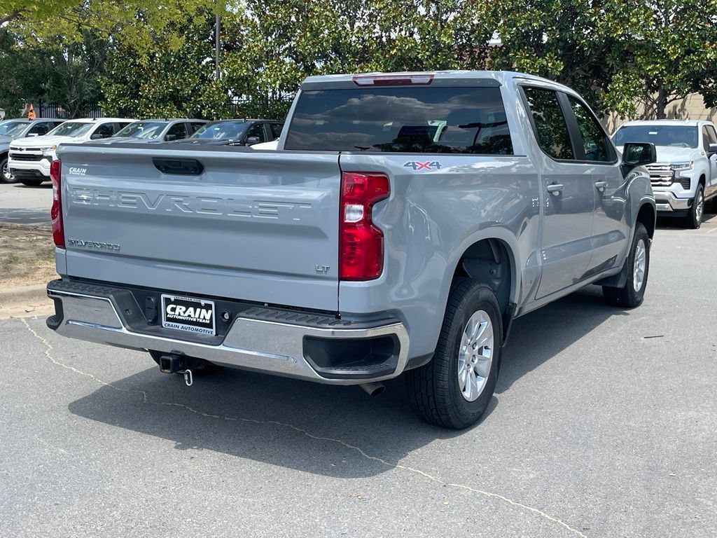 Used 2024 Chevrolet Silverado 1500 LT AWD/4WD image 7