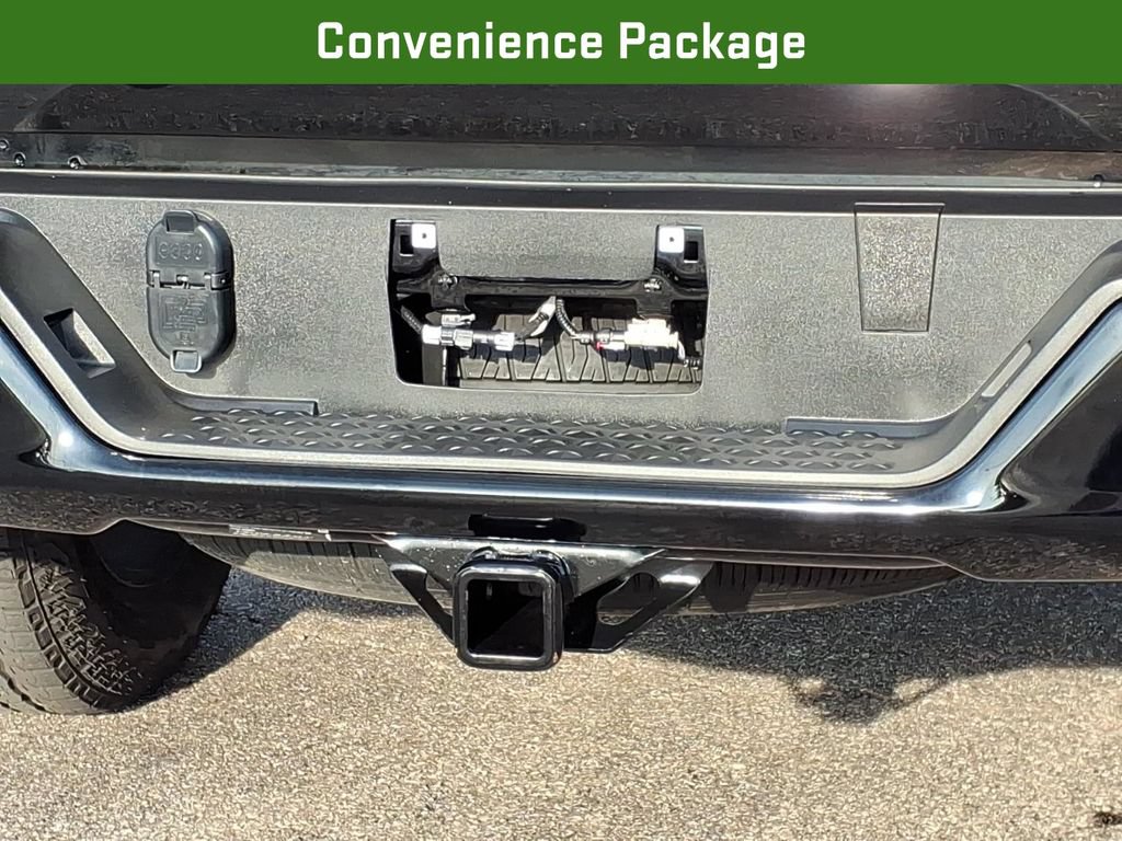 Certified 2024 GMC Canyon Elevation w/ Convenience Package AWD/4WD image 16