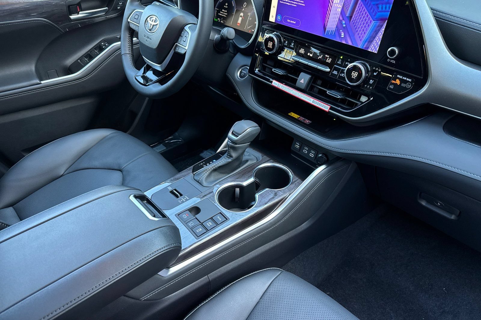 New 2026 Toyota Highlander Limited AWD/4WD image 19