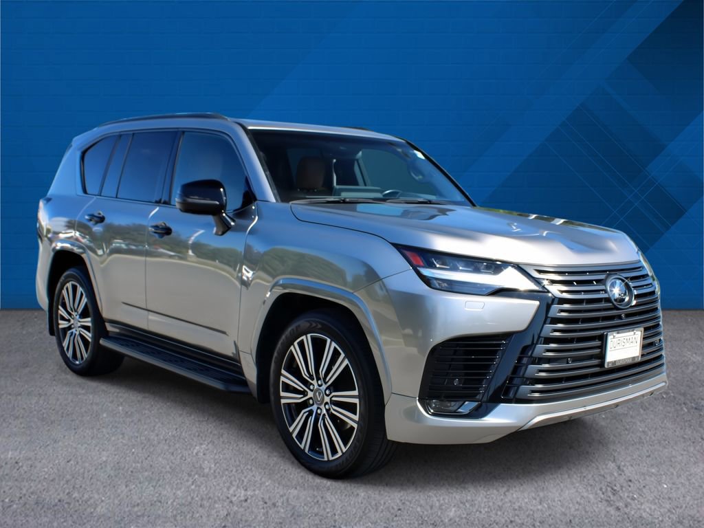 Used 2023 Lexus LX 600 4WD w/ Appearance Package image 2