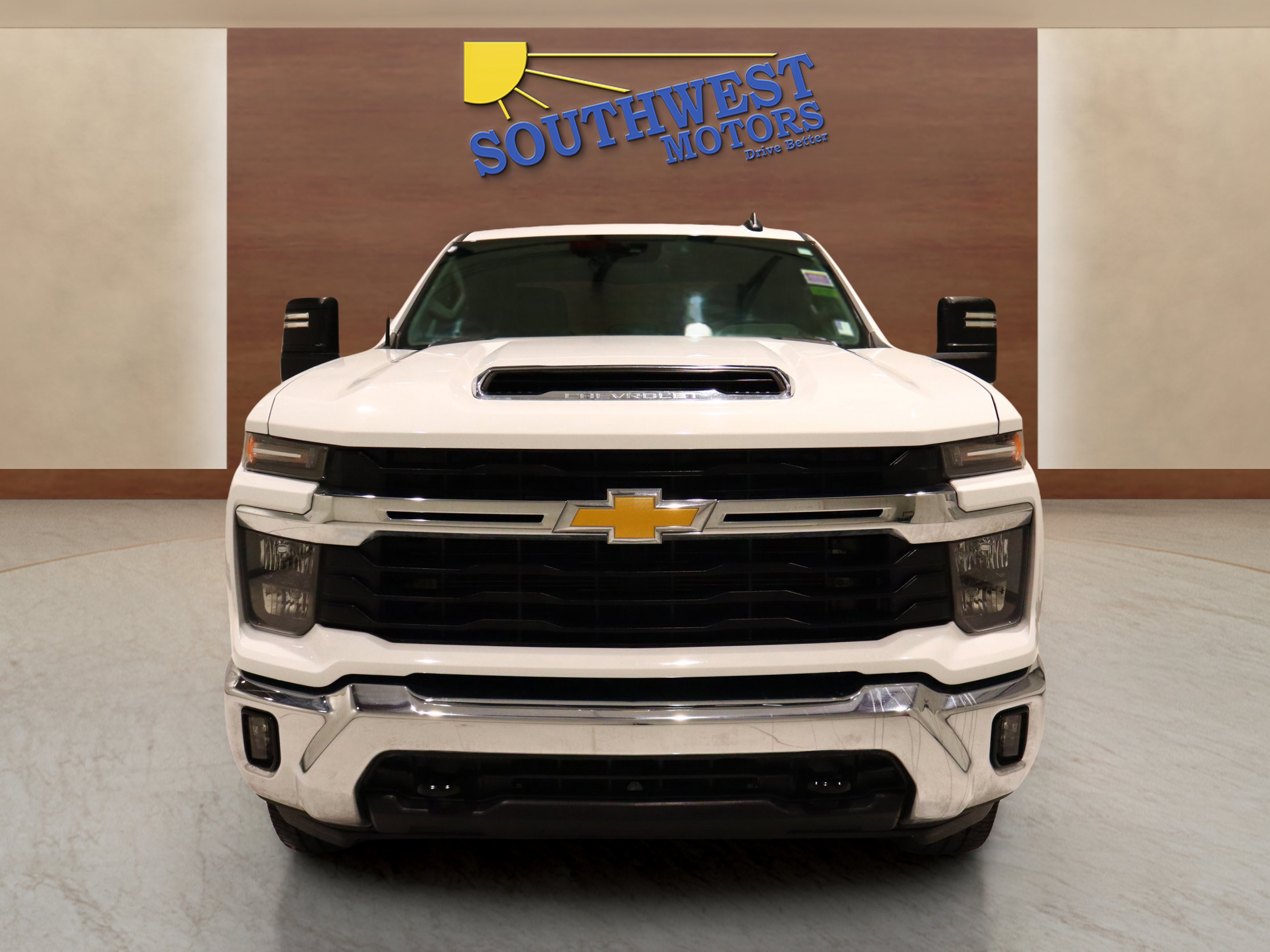 Used 2024 Chevrolet Silverado 2500 LT image 6