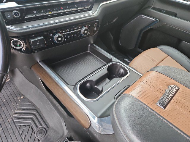 Used 2025 Chevrolet Silverado 3500 High Country w/ High Country Premium Package image 20