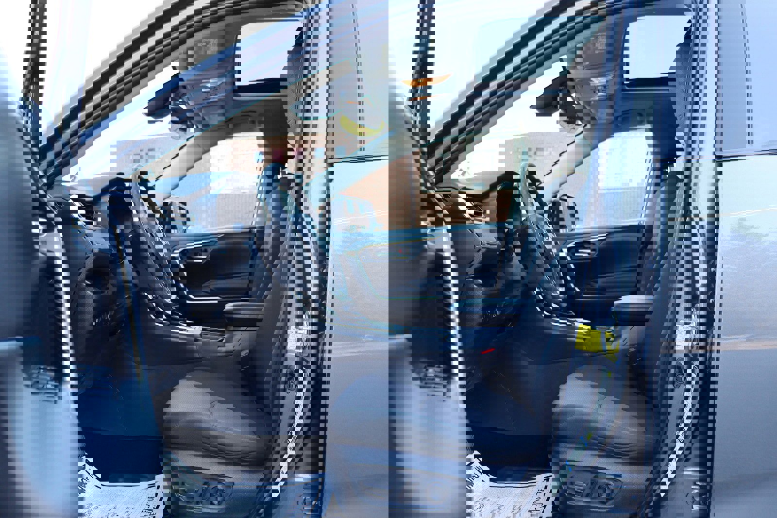 Used 2019 Toyota RAV4 XLE w/ Convenience Package AWD/4WD image 12