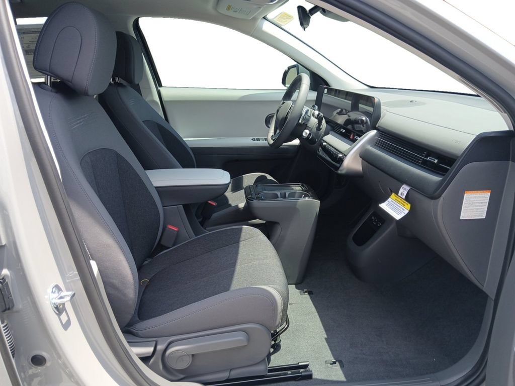 New 2026 Hyundai Ioniq 5 SE RWD image 15