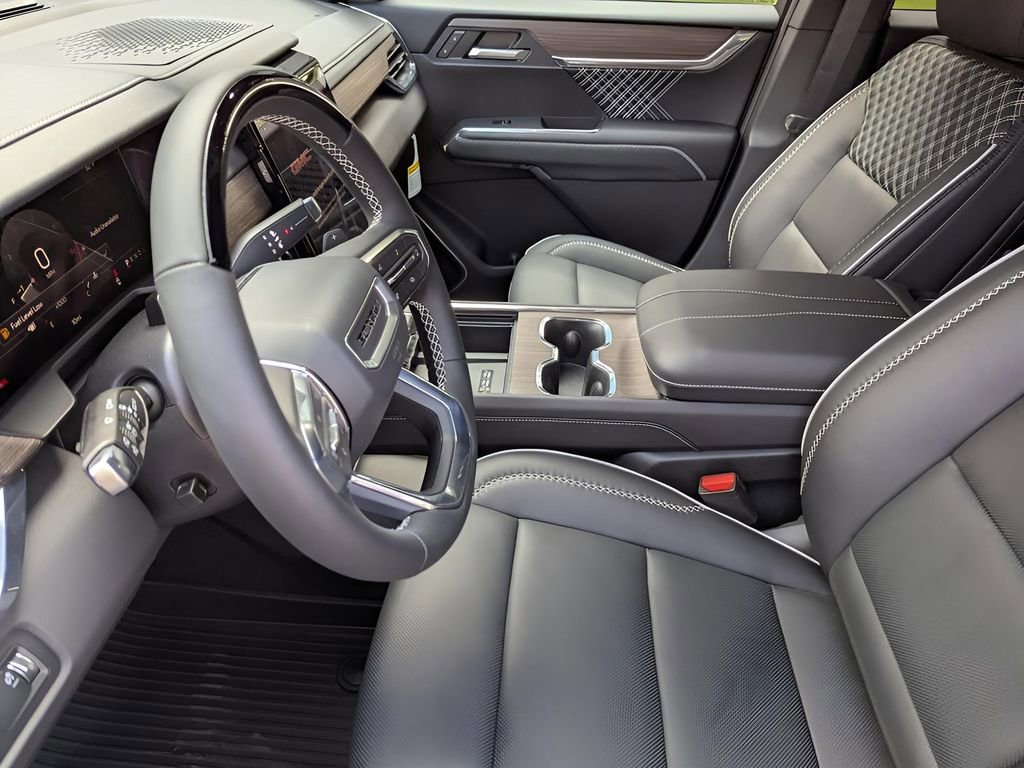 New 2026 GMC Acadia Denali w/ Super Cruise Package image 8