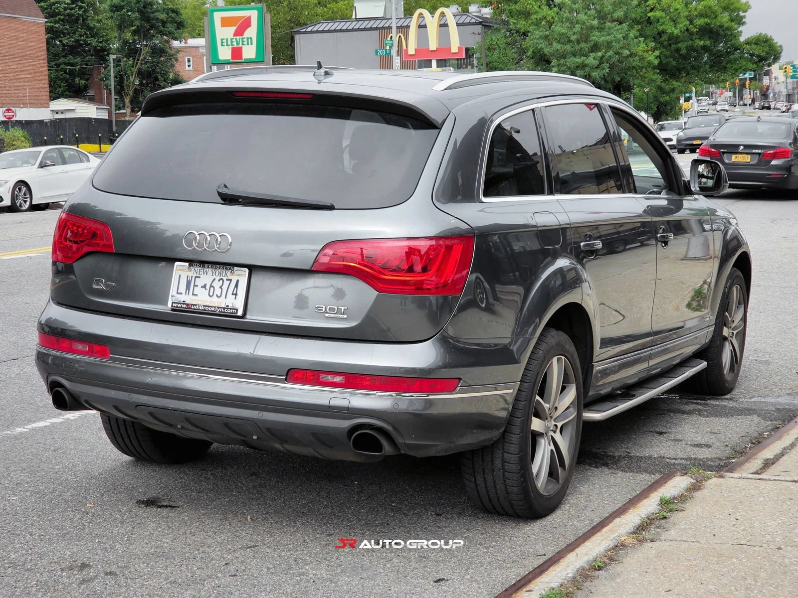 Used 2015 Audi Q7 3.0T Premium Plus w/ Premium Plus Package AWD/4WD image 7