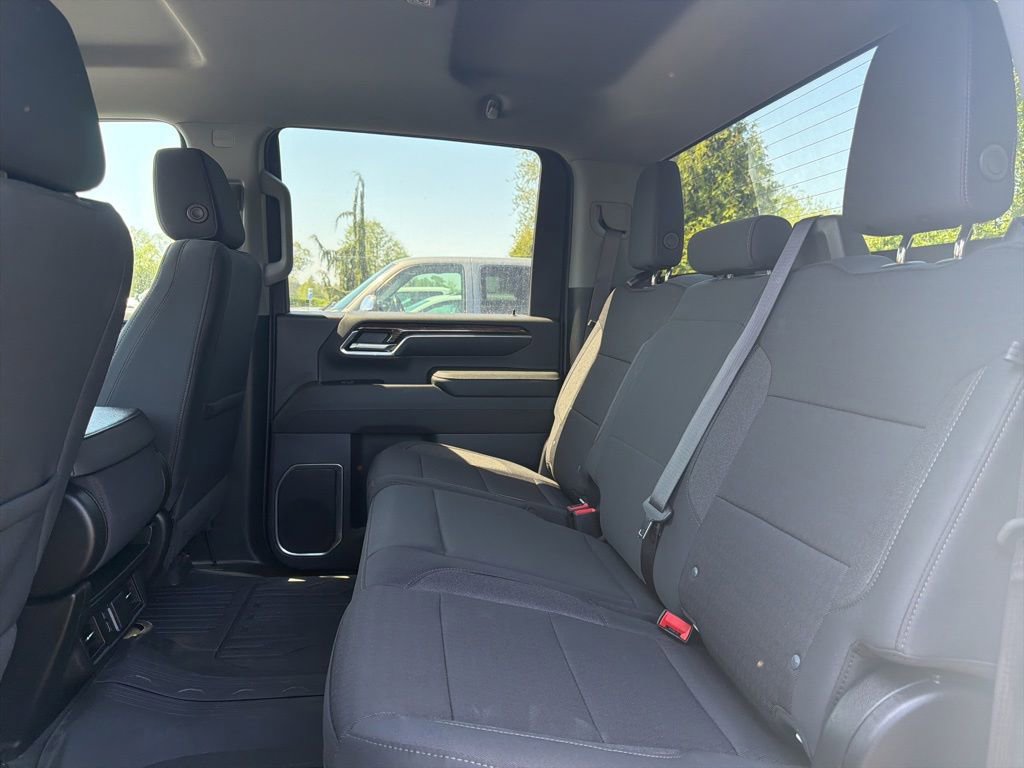 Used 2024 GMC Sierra 3500 SLE AWD/4WD image 7