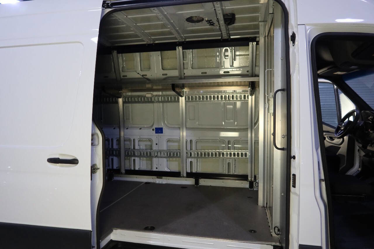 Used 2020 Mercedes-Benz Sprinter 2500 w/ Driver Convenience Package image 14