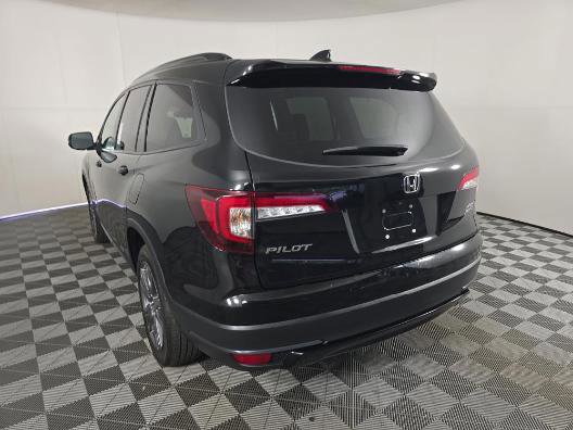 Used 2022 Honda Pilot Sport image 3