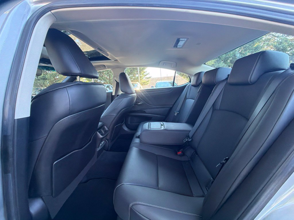 Certified 2023 Lexus ES 350 w/ Premium Package FWD image 19