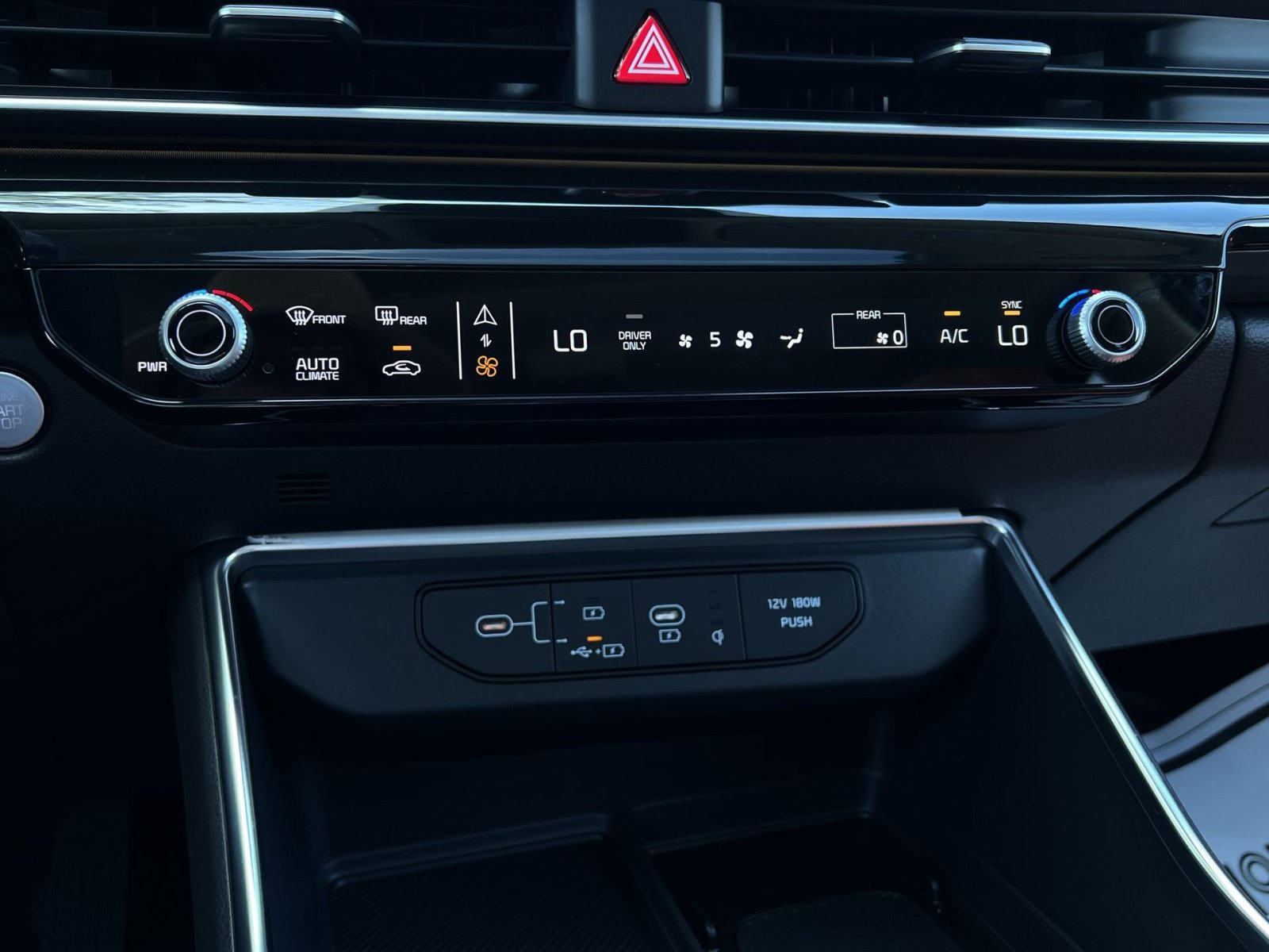 New 2027 Kia Carnival SX Prestige FWD image 28
