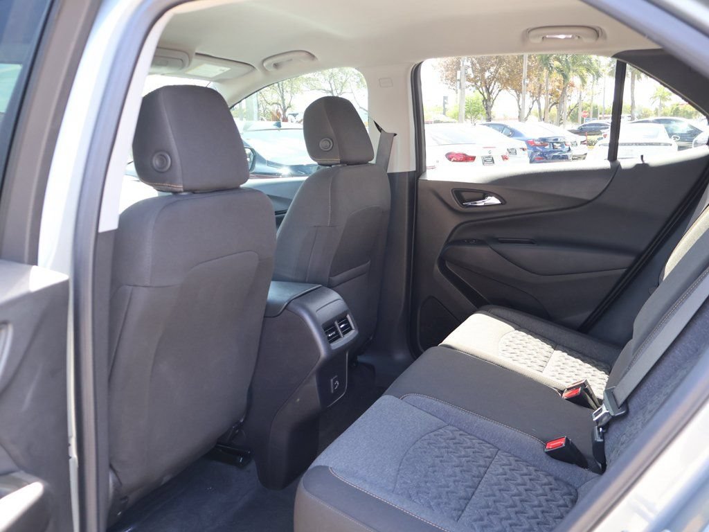 Used 2024 Chevrolet Equinox LT FWD image 34