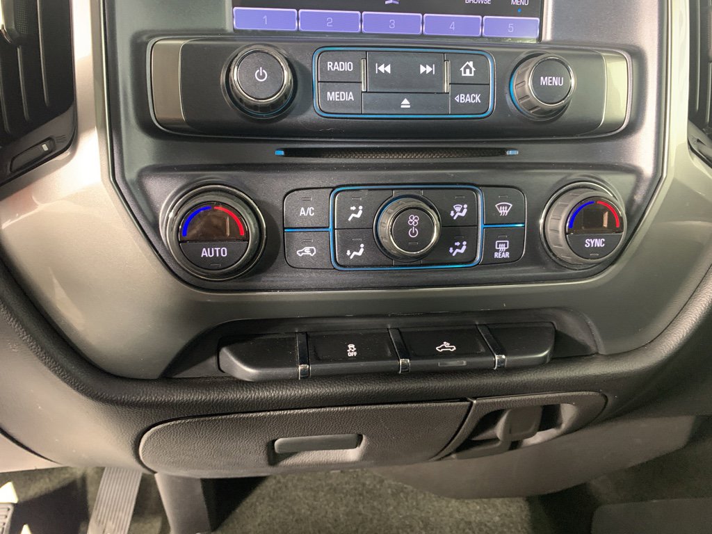 Used 2018 Chevrolet Silverado 1500 LT w/ Texas Edition image 25