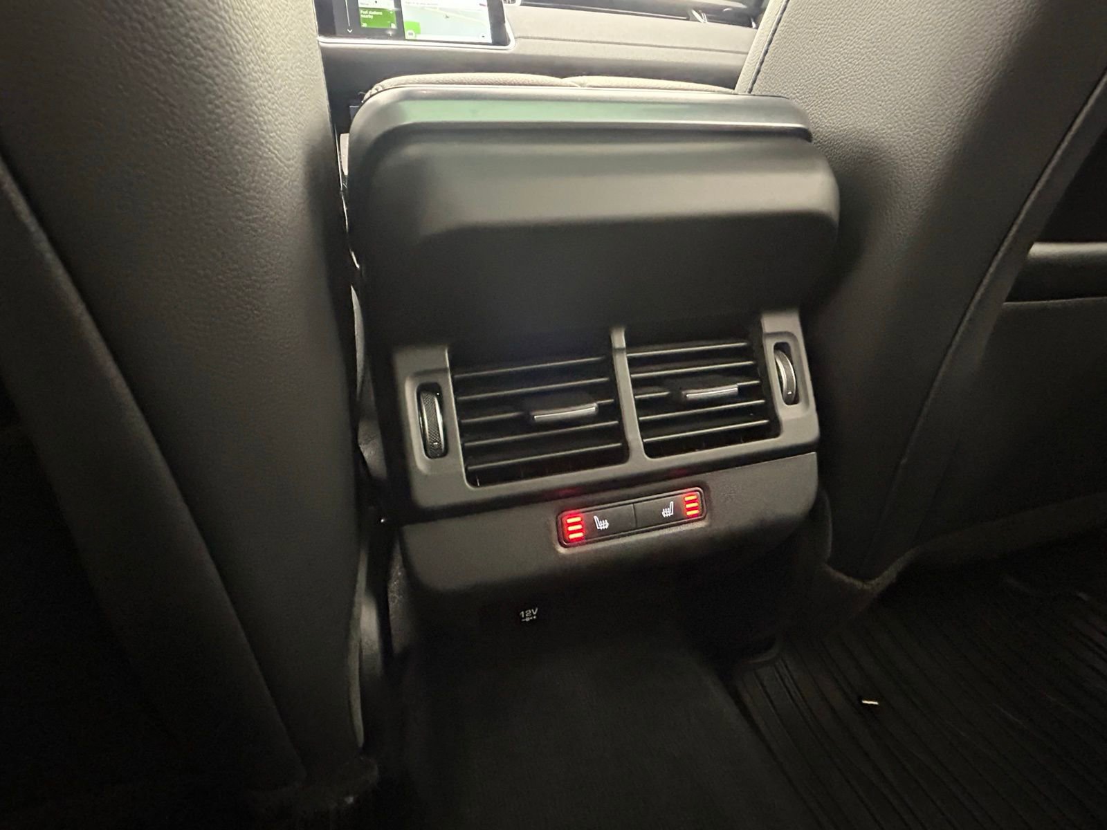 Used 2020 Land Rover Range Rover Evoque SE image 34