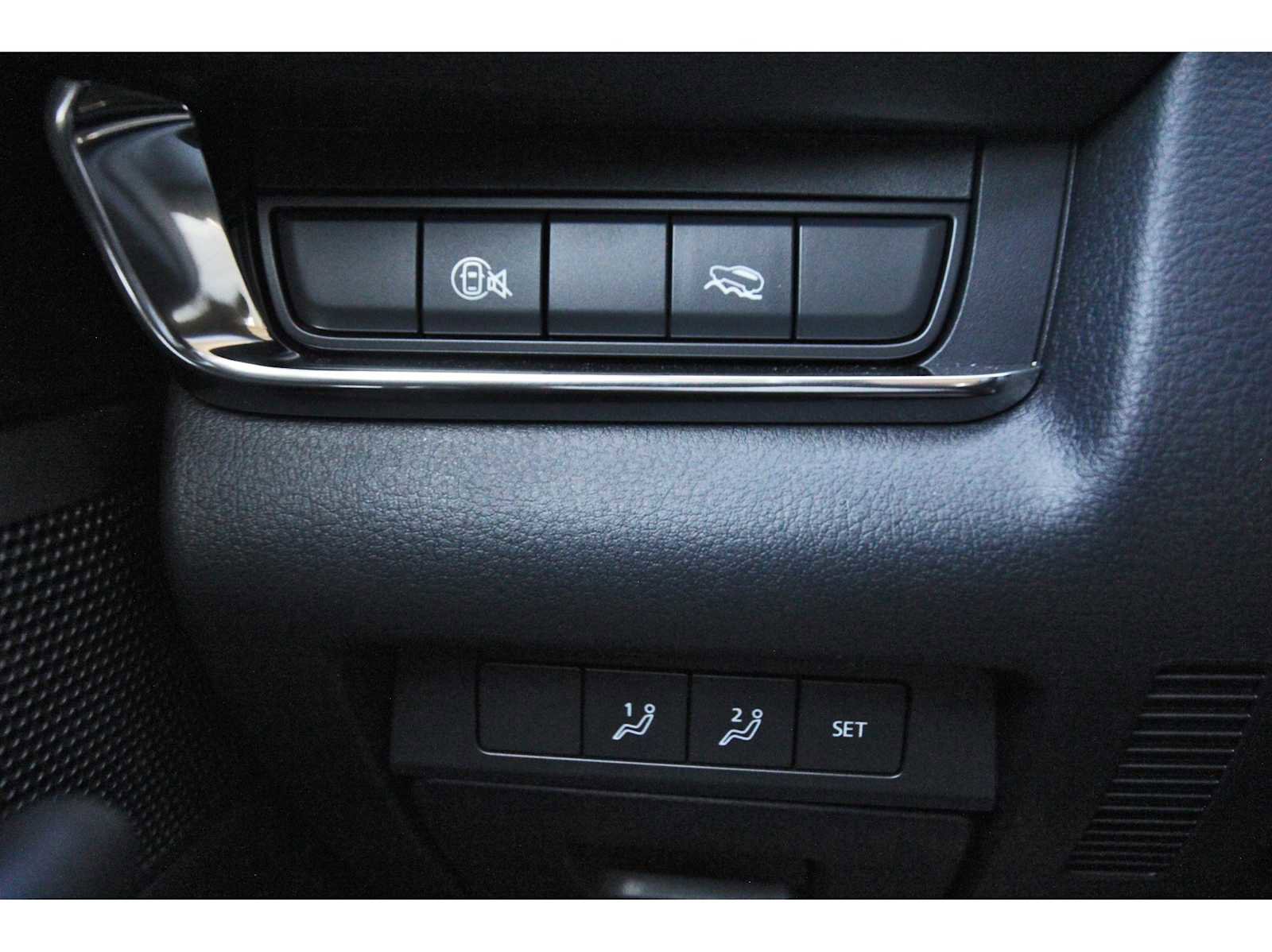 Certified 2025 MAZDA CX-30 AWD 2.5 S w/ Preferred Package image 19