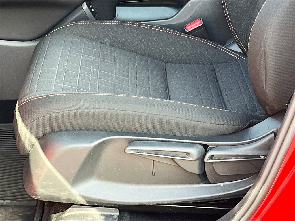 Used 2025 Honda HR-V Sport image 18