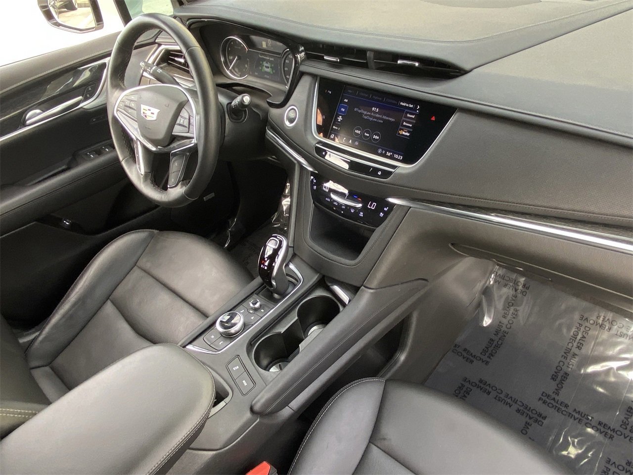 Certified 2022 Cadillac XT5 Premium Luxury w/ LPO, Floor Liner Package image 14