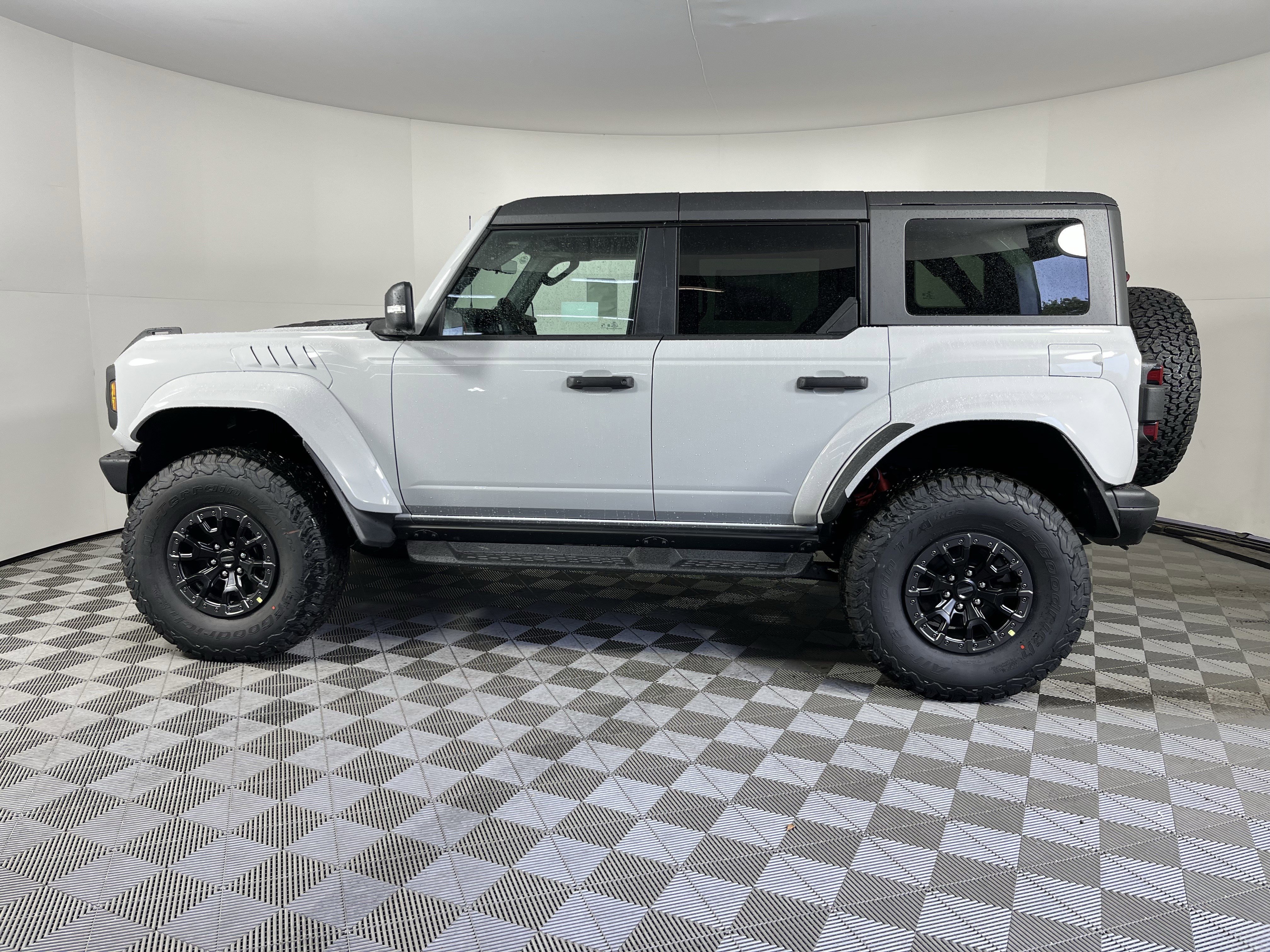 New 2026 Ford Bronco Raptor image 2