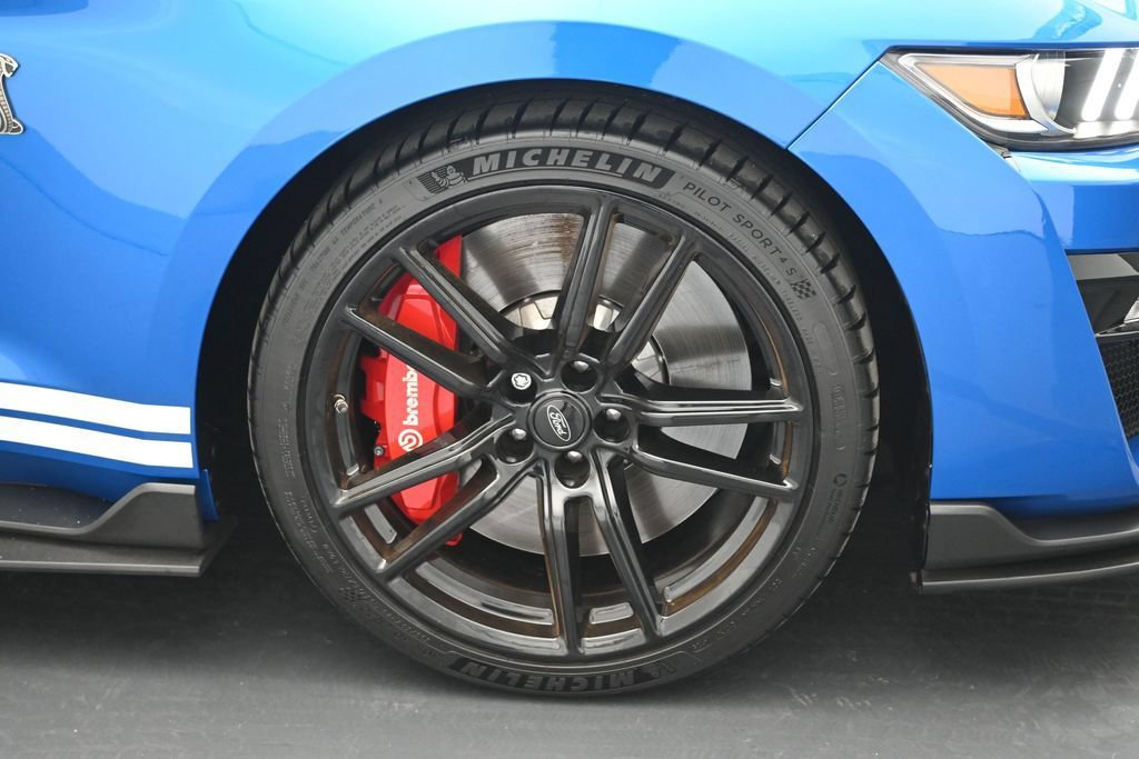 Certified 2020 Ford Mustang Shelby GT500 w/ Technology Package RWD image 22