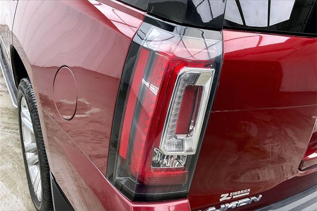 Used 2017 GMC Yukon SLT w/ Premium Edition image 27