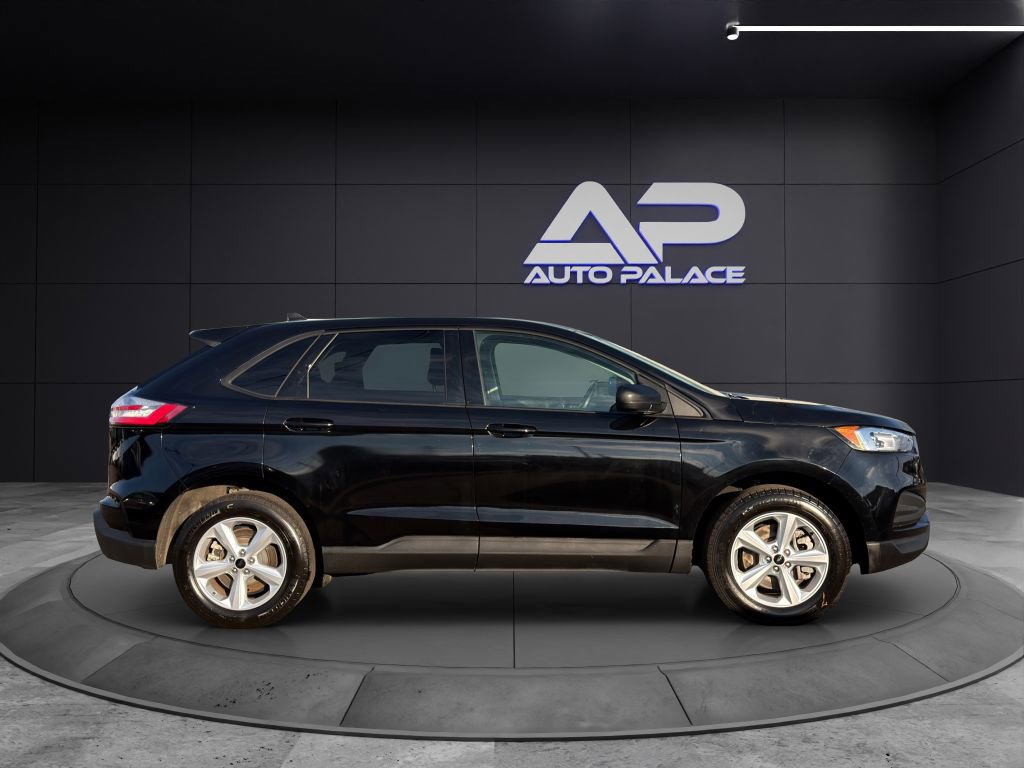 Used 2024 Ford Edge SE image 8