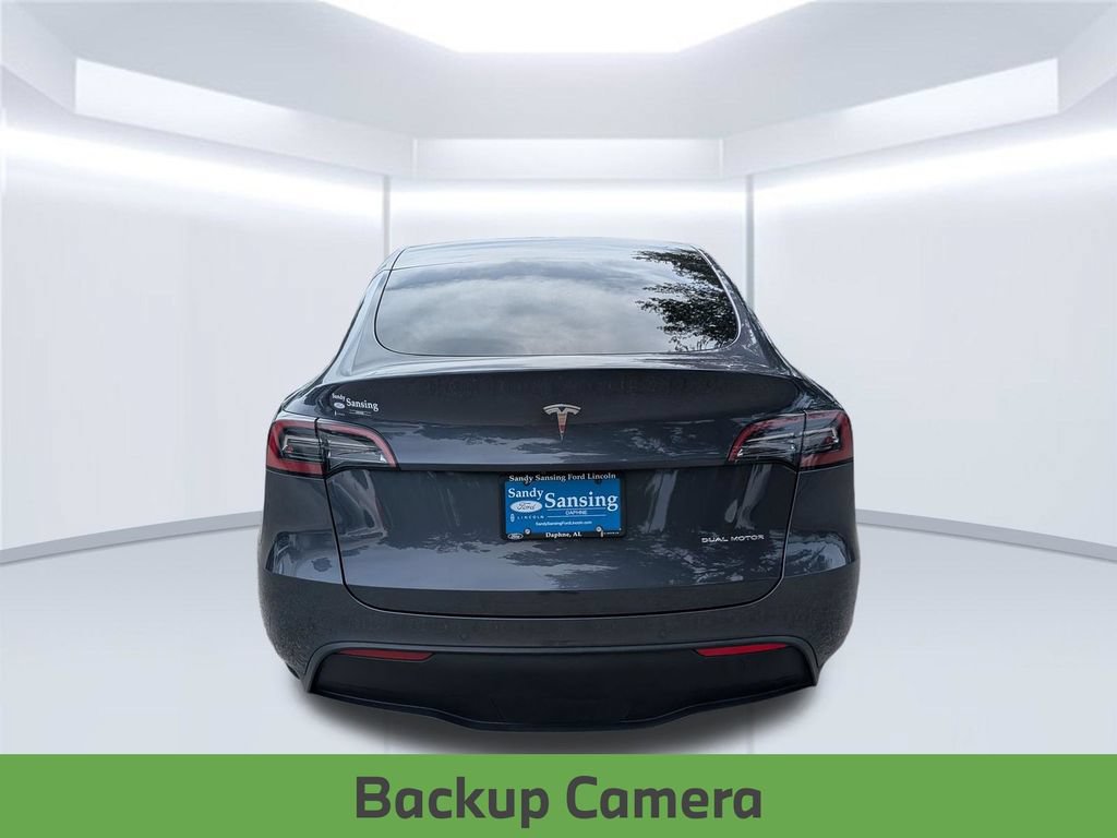 Used 2022 Tesla Model Y Long Range AWD/4WD image 5