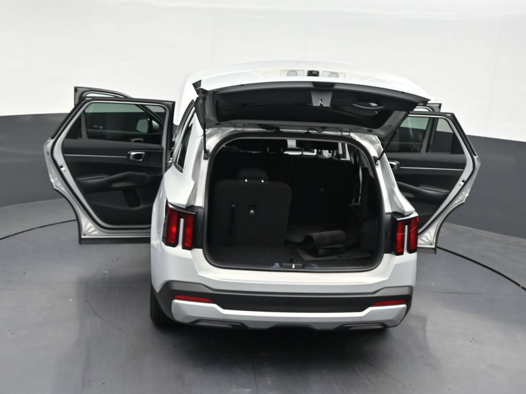 Used 2026 Kia Sorento LX FWD image 38