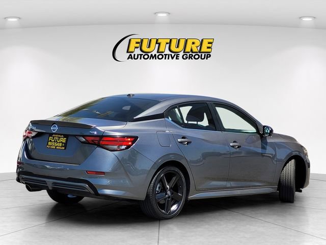 Certified 2022 Nissan Sentra SR FWD image 4