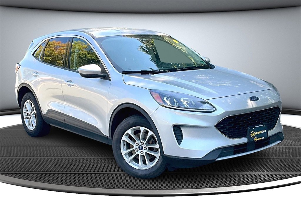 Used 2020 Ford Escape SE