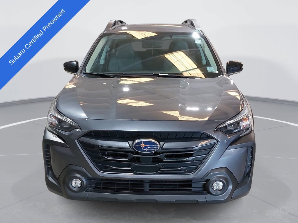 Used 2025 Subaru Outback Premium AWD/4WD image 2