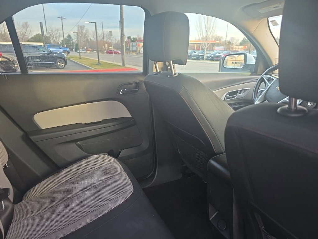 Used 2017 Chevrolet Equinox LT w/ Convenience Package image 7