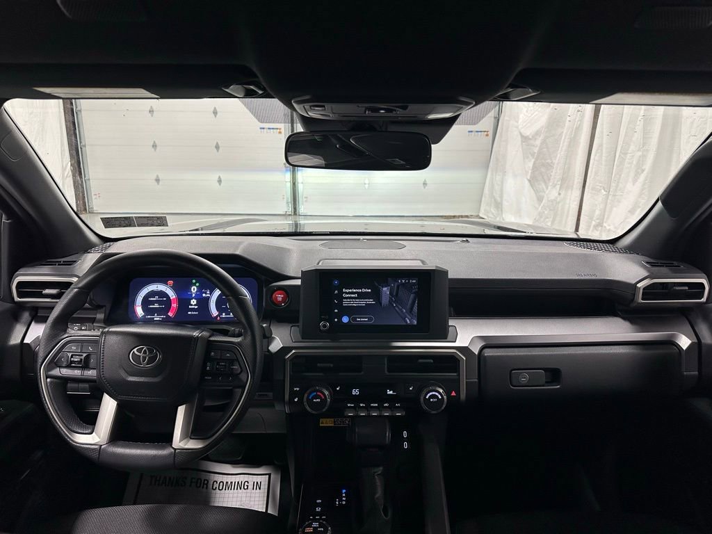 Used 2025 Toyota 4Runner TRD Off-Road AWD/4WD image 40