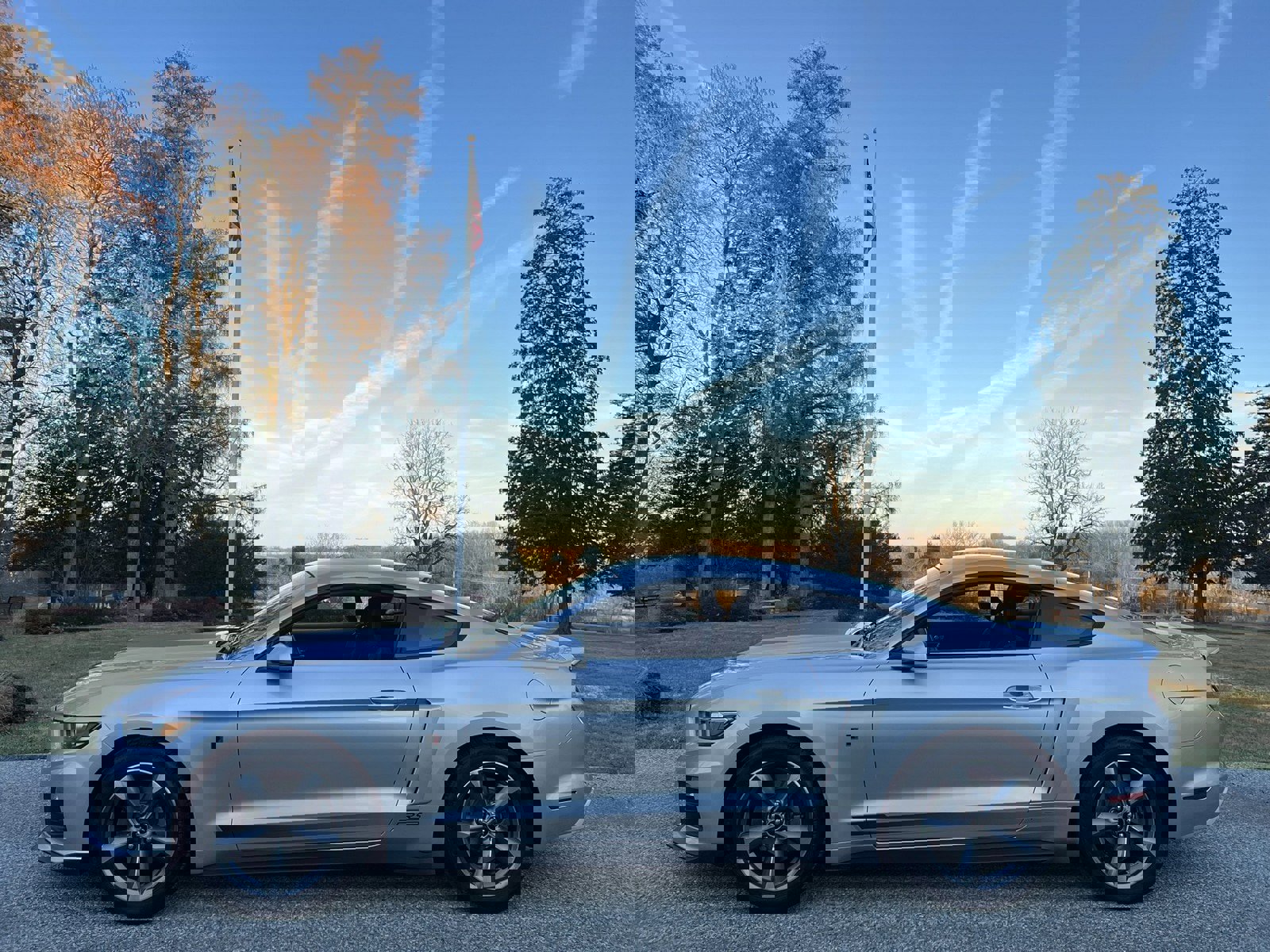 Used 2015 Ford Mustang Coupe w/ Equipment Group 051A image 6