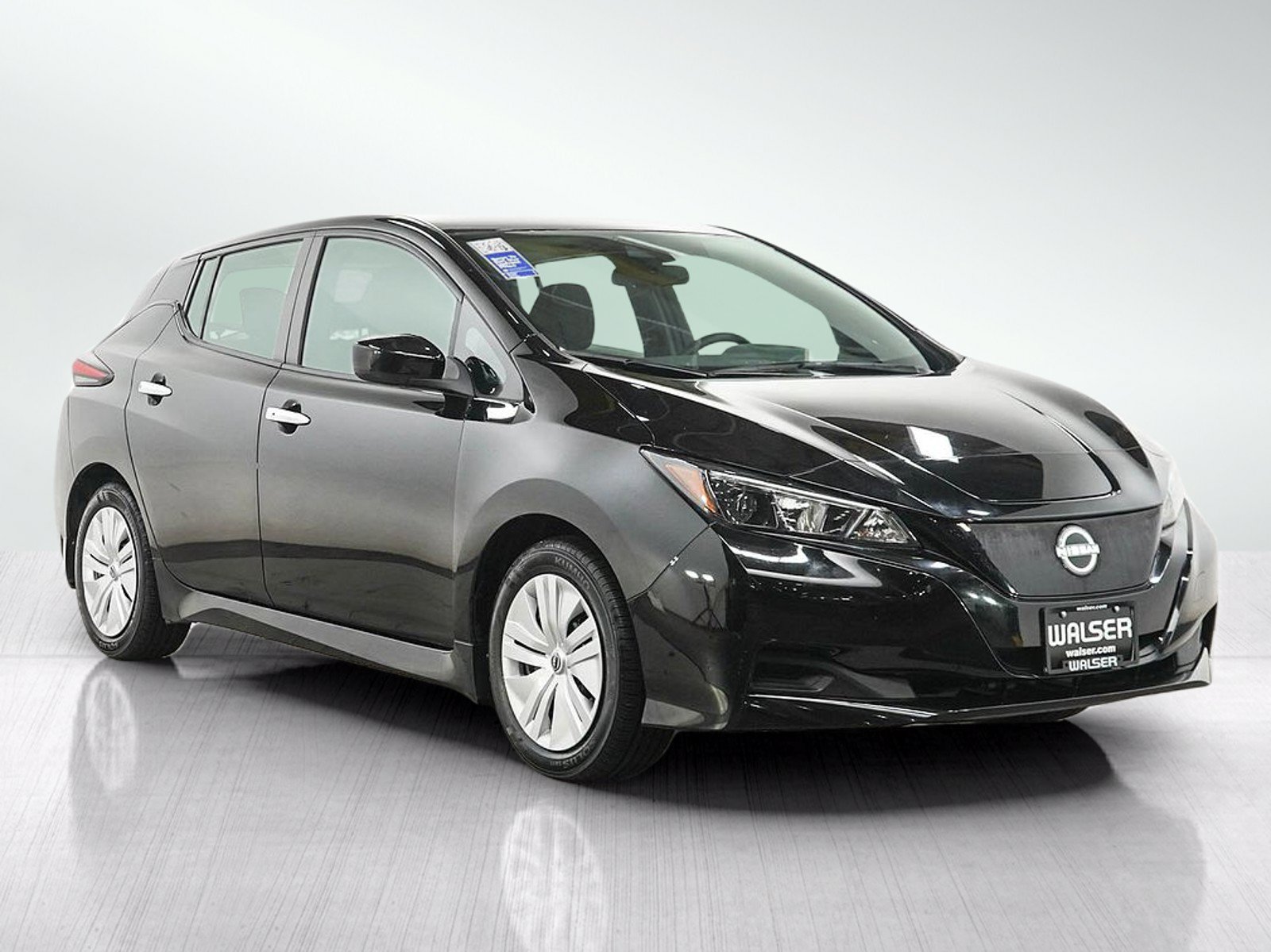 Used 2025 Nissan Leaf S FWD image 7
