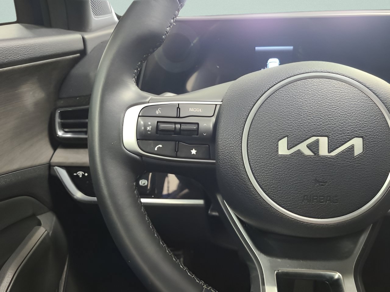 Used 2024 Kia Sportage X-Line AWD/4WD image 24