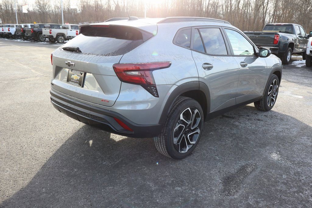 New 2026 Chevrolet Trax RS w/ Sunroof Package image 24