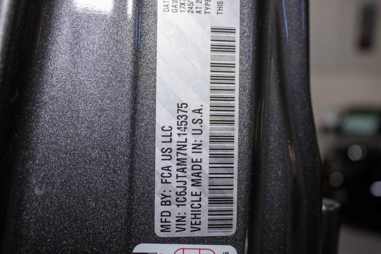 Used 2022 Jeep Gladiator Sport image 15