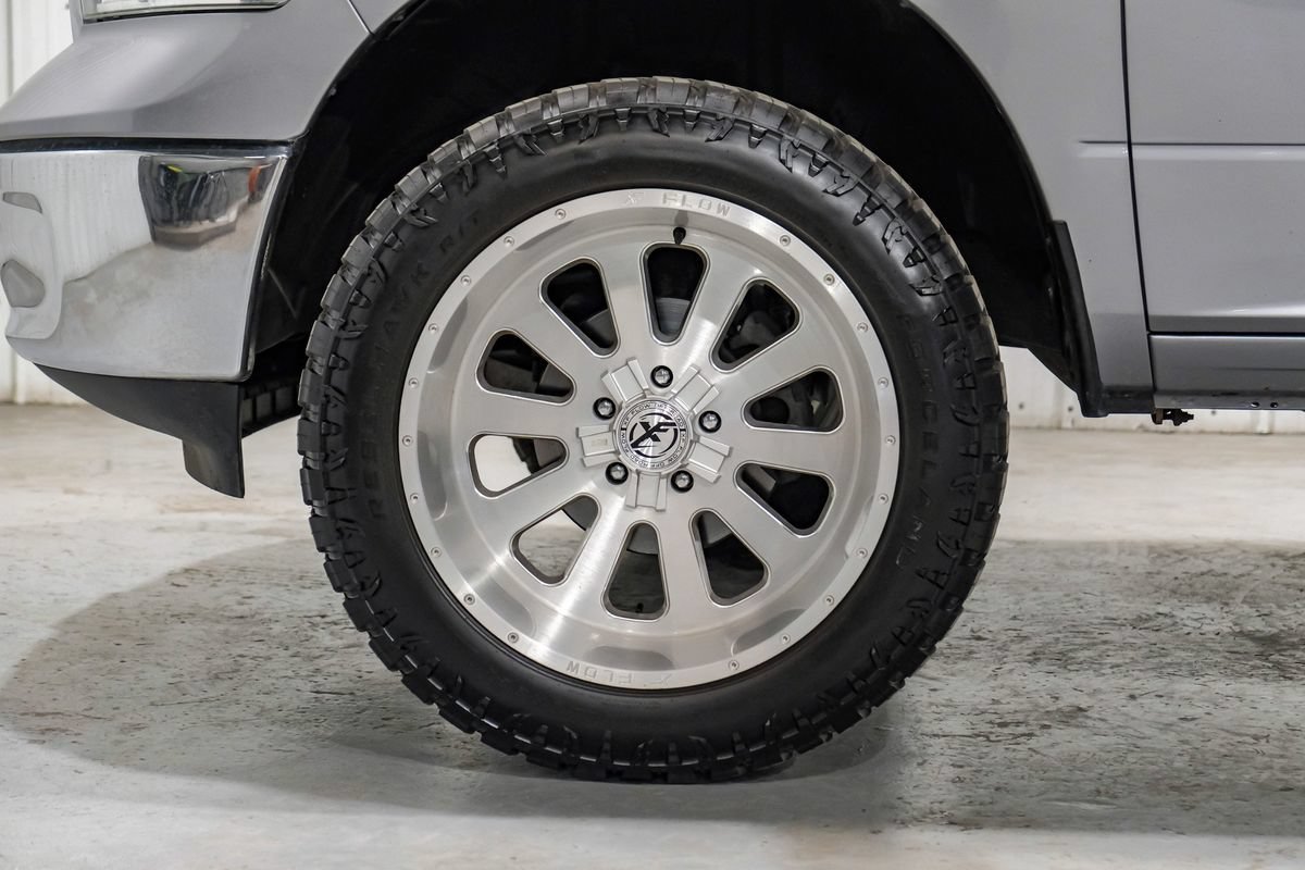 Used 2021 RAM 1500 Tradesman w/ Chrome Plus Package RWD image 58