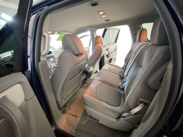 Used 2016 Chevrolet Traverse LS FWD image 29