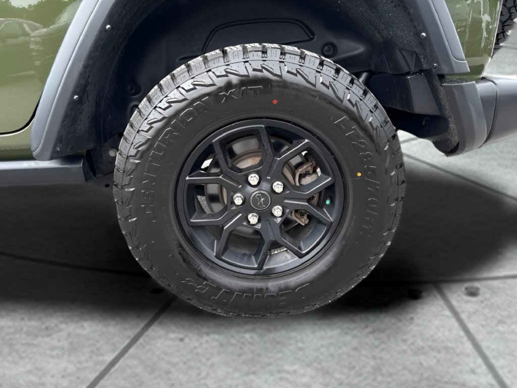 Used 2024 Jeep Wrangler Unlimited Sport AWD/4WD image 22