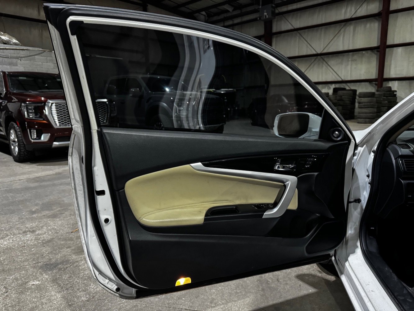 Used 2015 Honda Accord EX-L image 11