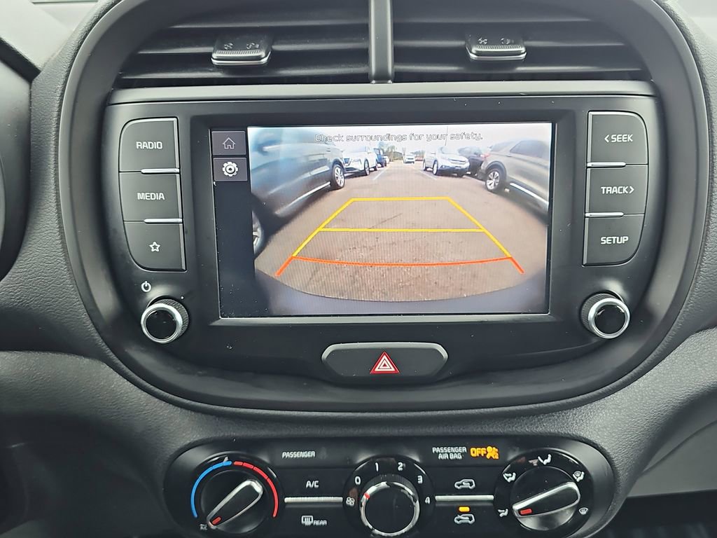 Used 2022 Kia Soul LX image 25