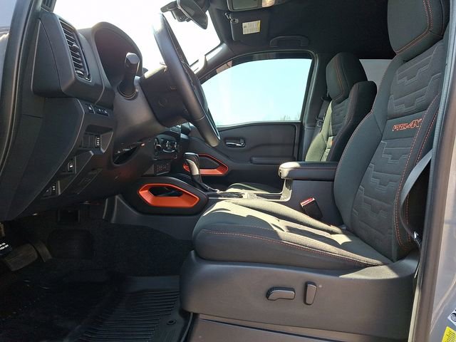 Used 2023 Nissan Frontier PRO-4X w/ Pro Convenience Package image 13