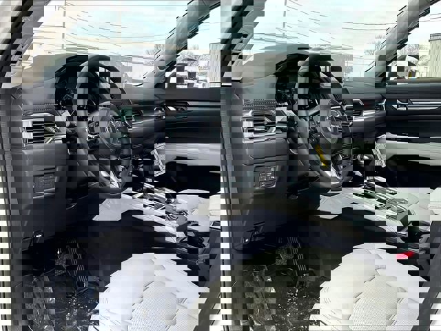 New 2025 MAZDA CX-5 AWD 2.5 S w/ Premium Plus Pkg image 8