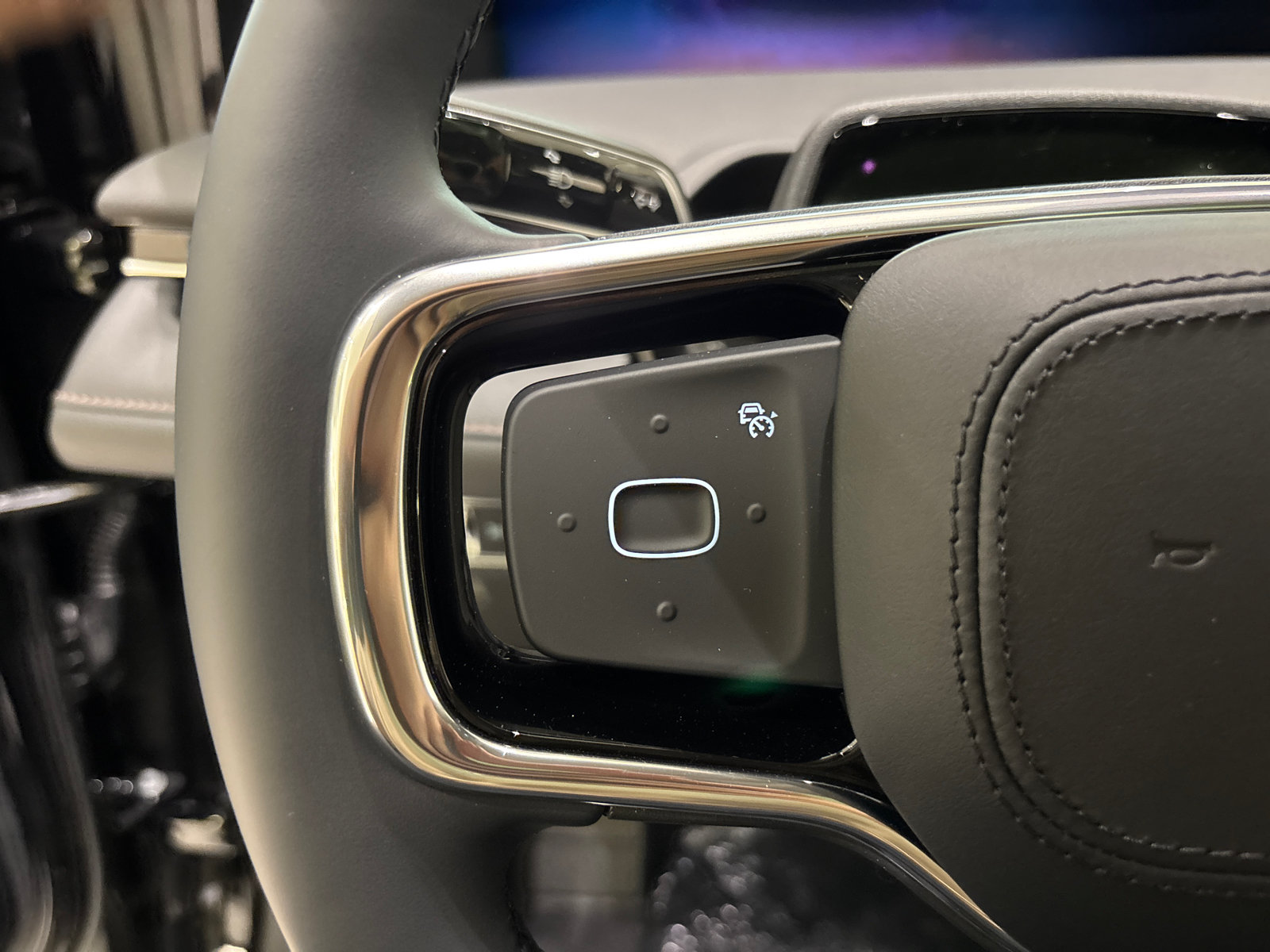 New 2026 Lincoln Nautilus Reserve w/ Jet Appearance Package AWD/4WD image 19